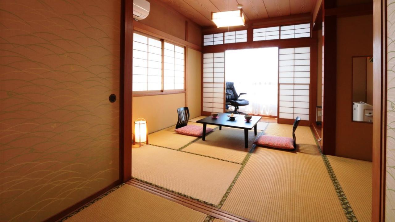 Baigetsu Ryokan Shimosuwa Zewnętrze zdjęcie